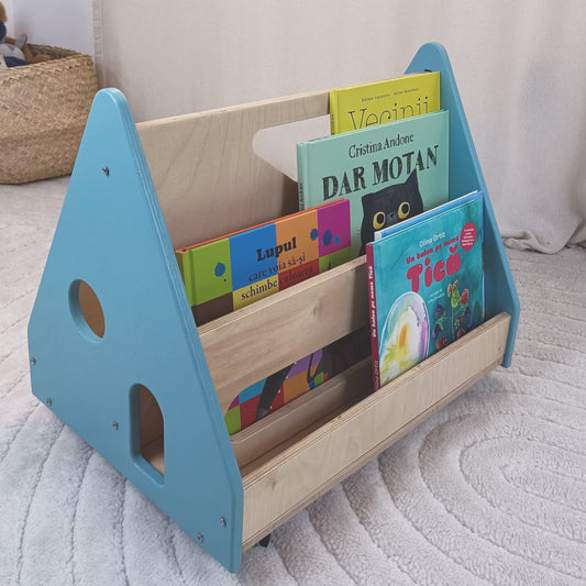Bibliotecă Montessori cu roți, în formă de căsuță BOOKY